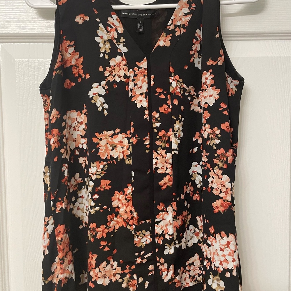 White House Black Market Floral Top
